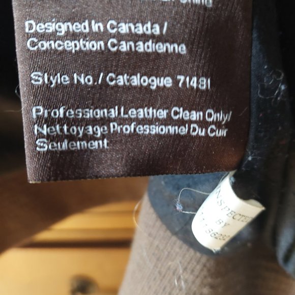 Danier Leather Bomber jacket W Hood - Picture 5 of 6